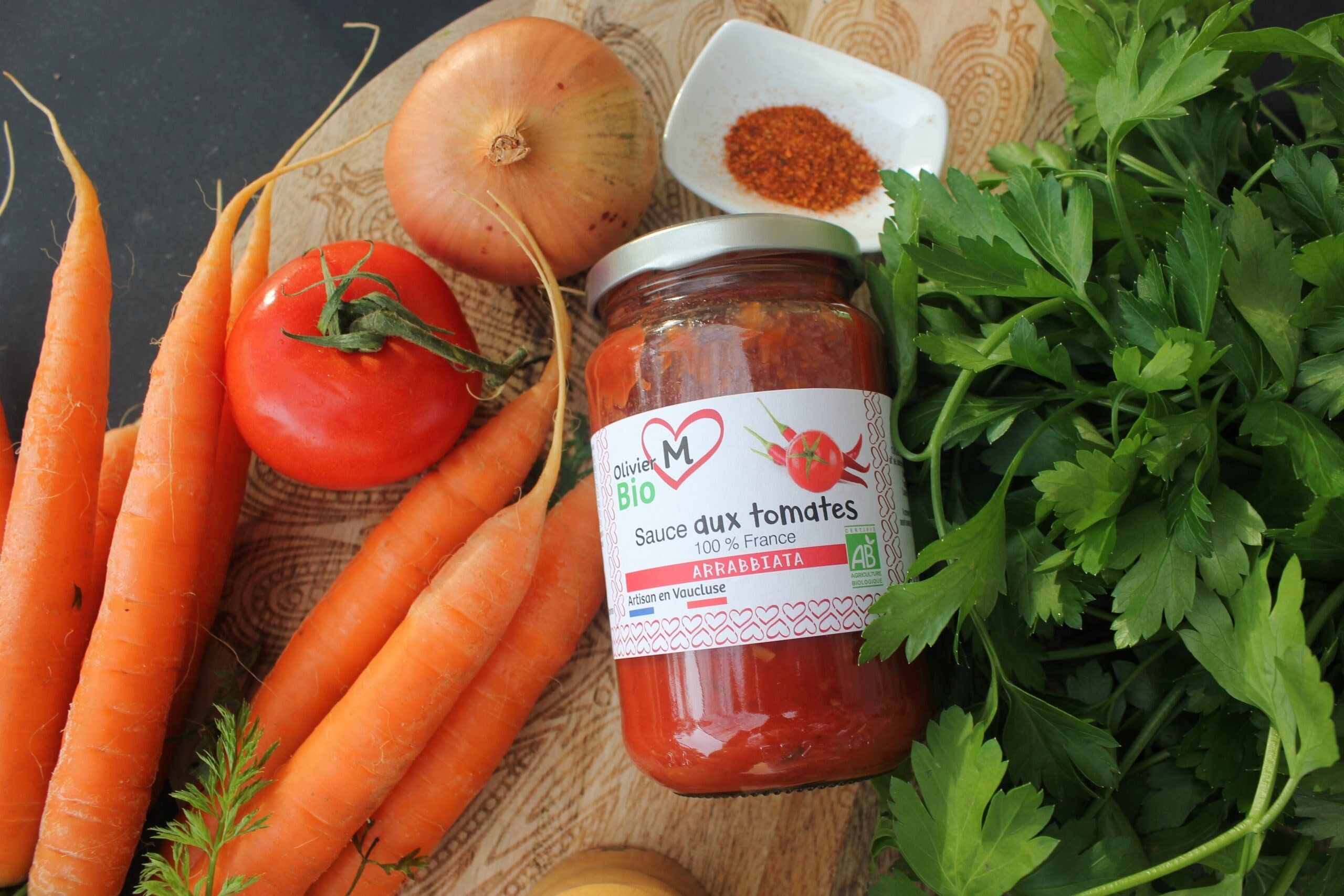 Salsa di pomodoro all'arrabbiata biologica fatta con pomodori francesi - 350 g