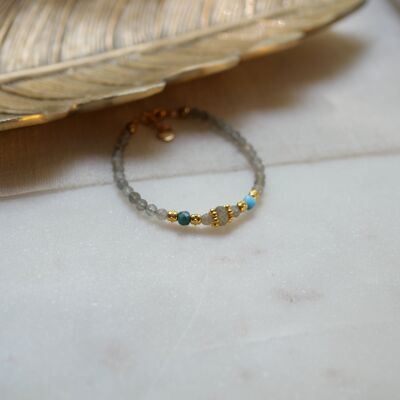 Labradorite and apatite bracelet - Disha