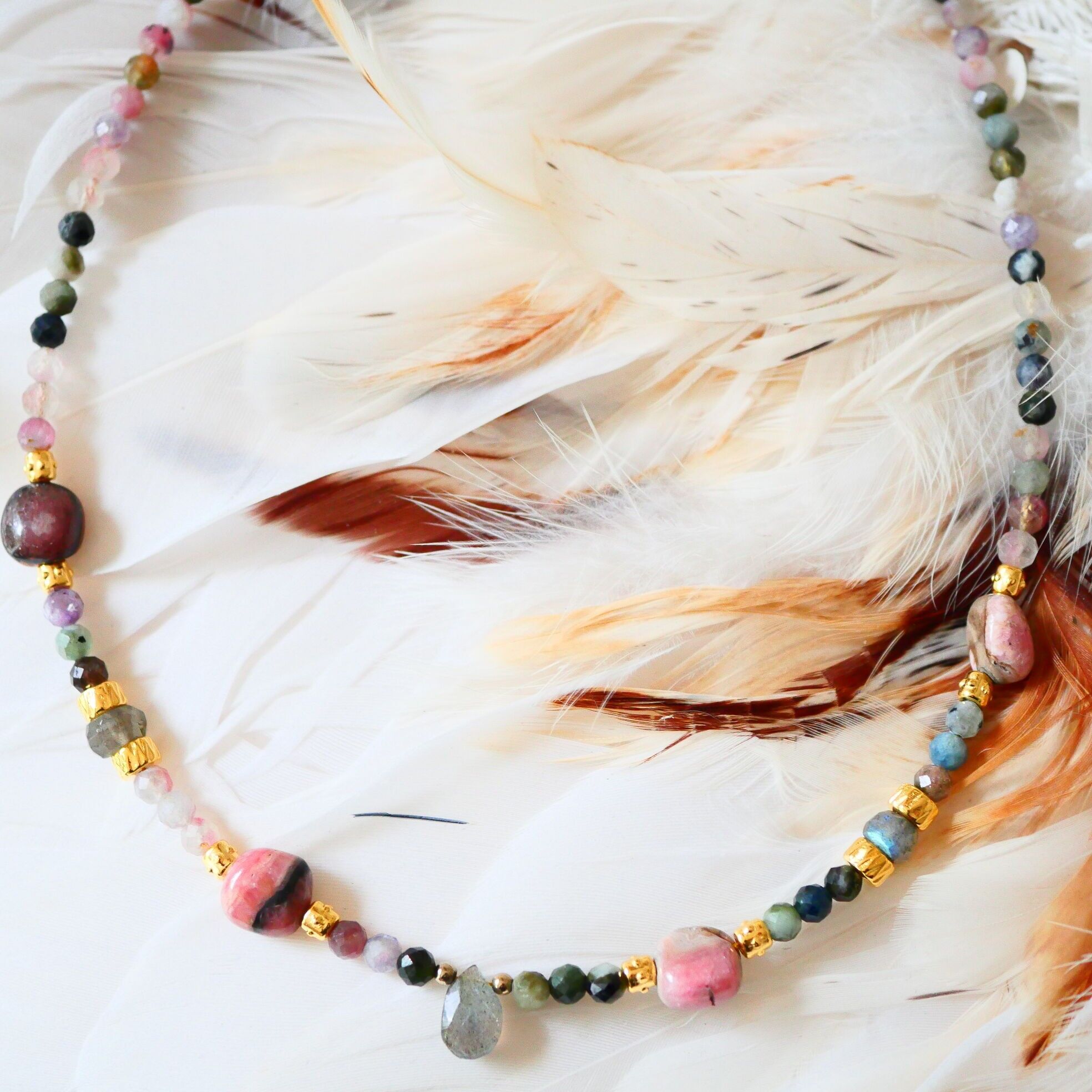 Collier Saanvi Tourmaline, rhodochrosite