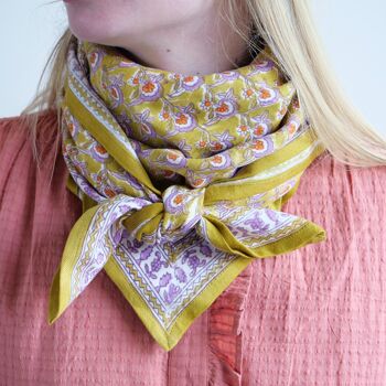 Foulard imprimé “fleurs indiennes” Victorian Absynthe 2