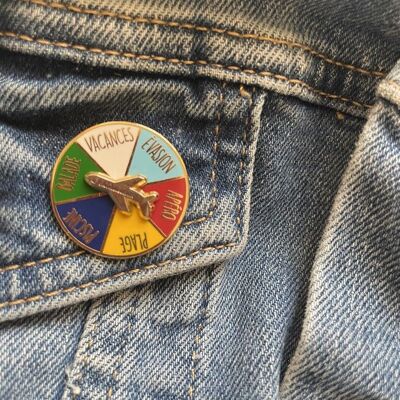 Pin’s roue des vacances