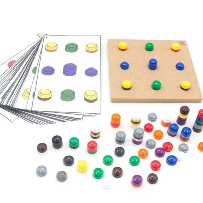 gioco del tappo impilabile - Pacchetto 1: tabellone di gioco + attributi + carte compito