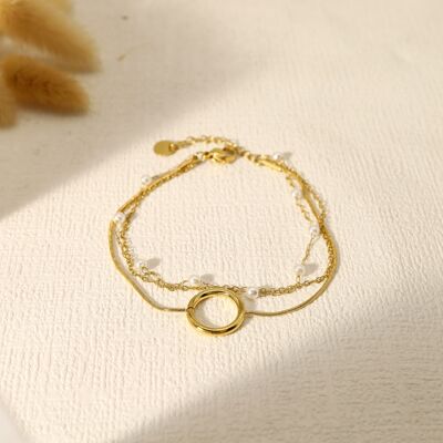 Ring and pearl triple chain bracelet