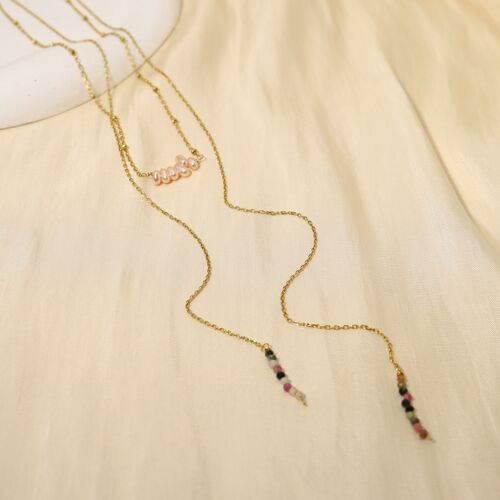 Collier double chaîne avec perles roses et deux chaînes pendantes