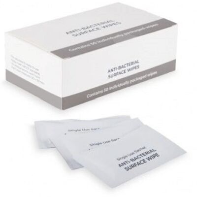 Box of 50 antibacterial wipes