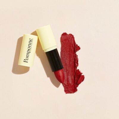 Moisturizing Lipstick • Cherry Red