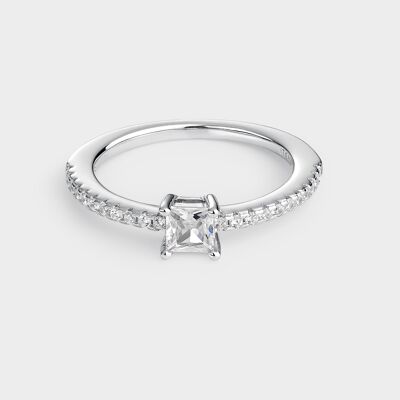 Silver pavé solitaire ring with zircons