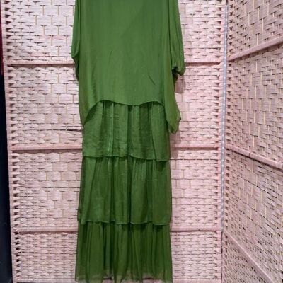 Robe longue en soie italienne pour femme avec un design à plusieurs niveaux