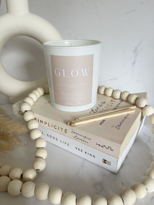 G L O W Candle