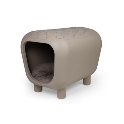 Design-Bank und Hundehütte mit zweifarbigem taubengrauem Kissen
