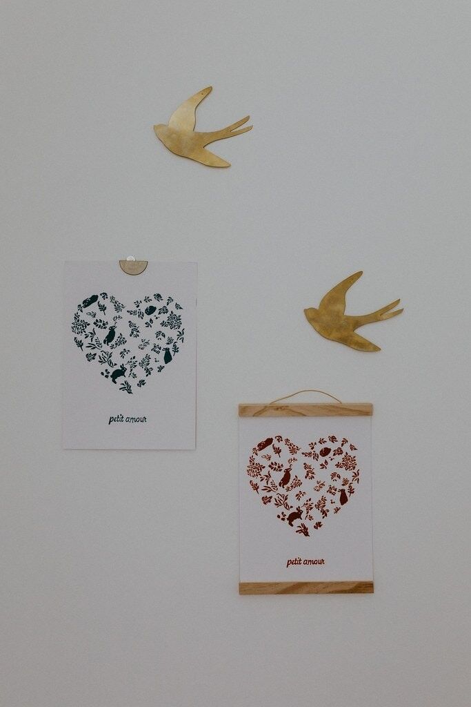 Affiche artisanale – gravée à la main “petit amour”