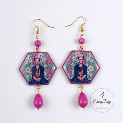 Frida Kahlo wooden earrings with hexagonal flowers
