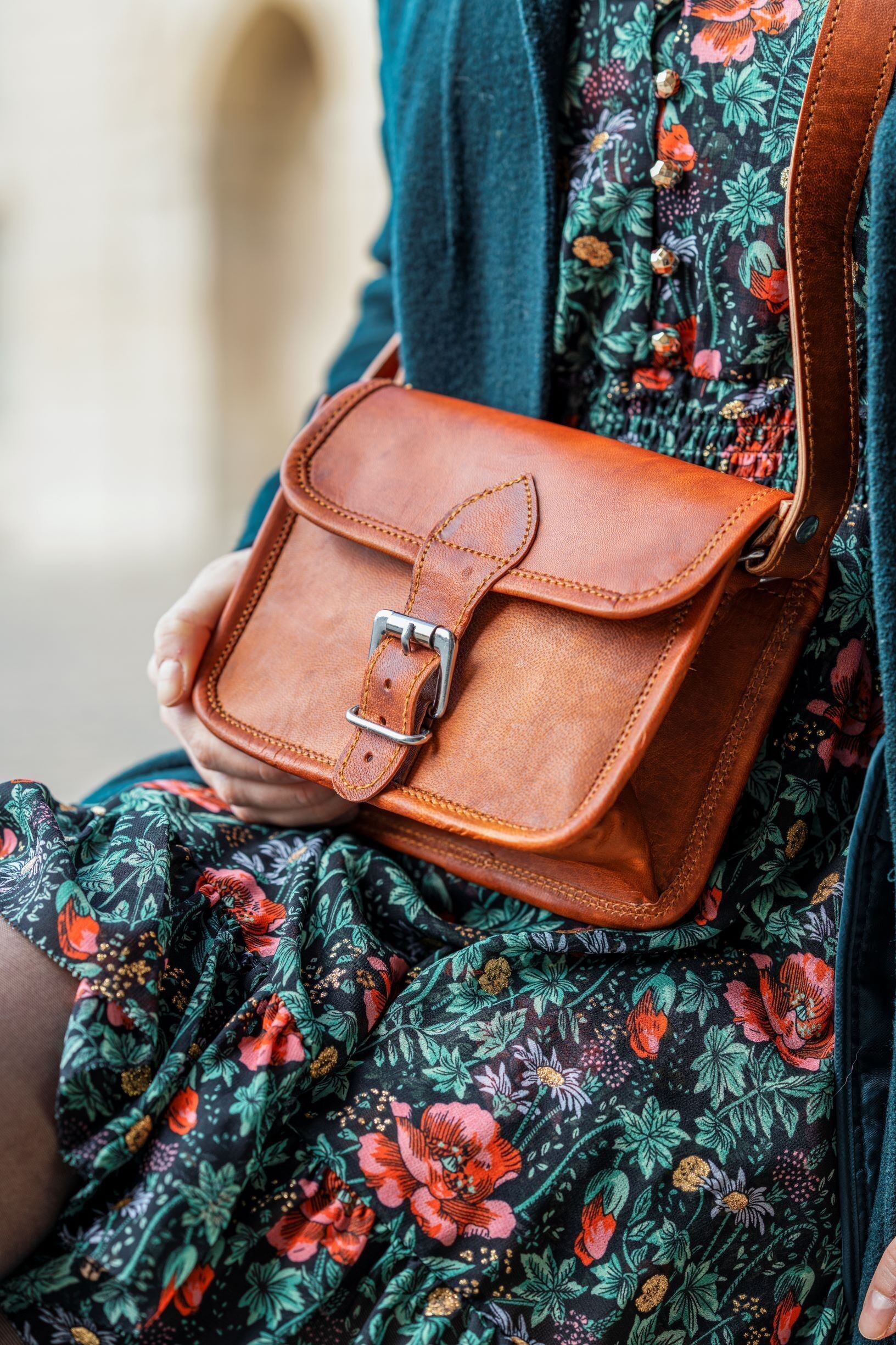 Achat Sac bandouli re marron en cuir v ritable au style vintage