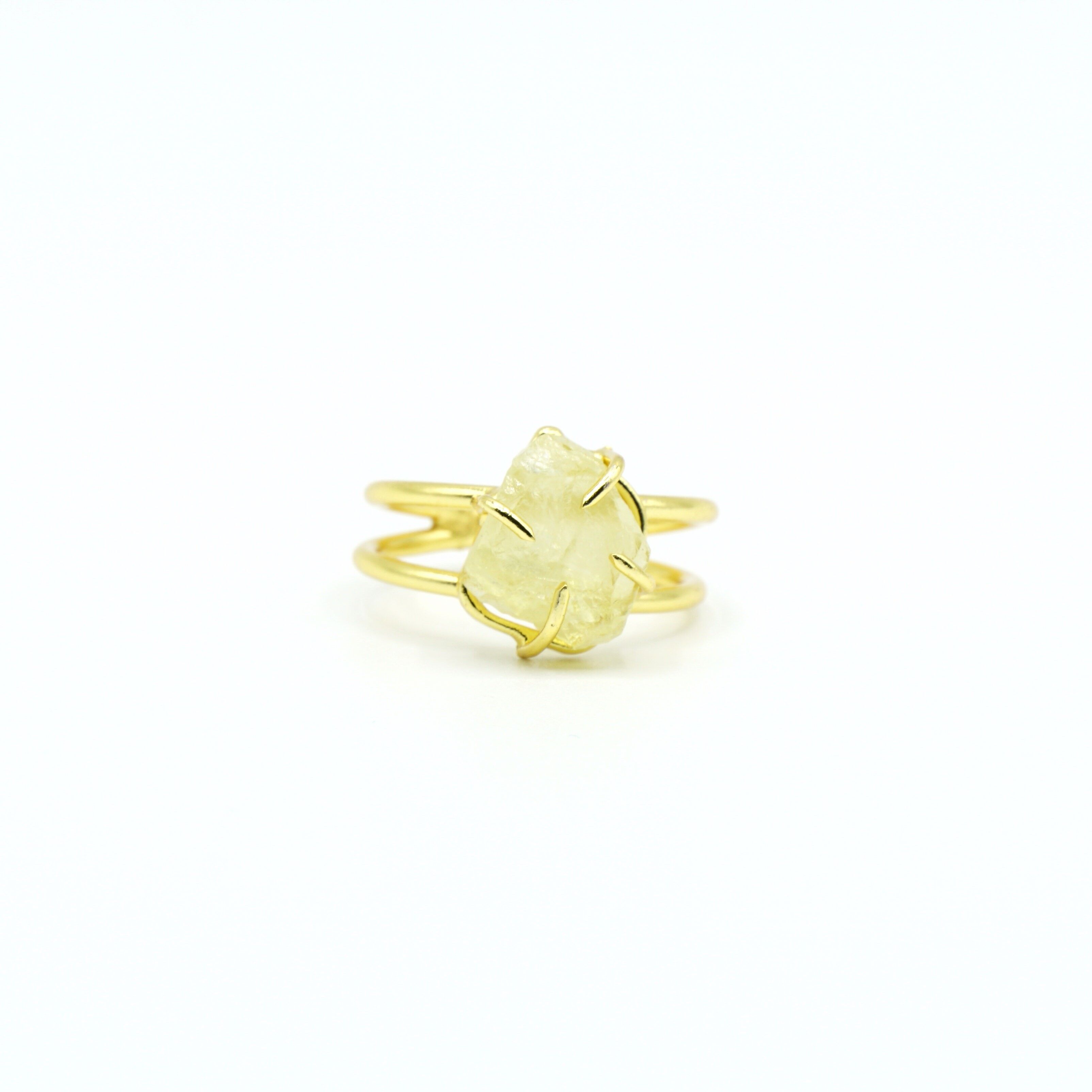 Anello regolabile in oro, donna.                                        Citrino.                                        Estate.                                        Bigiotteria.  Bigiotteria.                                        Primavera.  fatto a mano.                                        Matrimoni, ospiti.