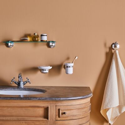 Octo wall-mounted toothbrush holder