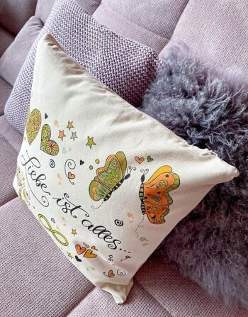 Housse de coussin "L'amour est tout" 2