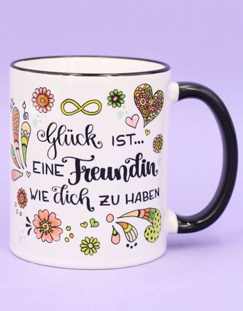 Mug "Le bonheur c'est... Petite amie" 1