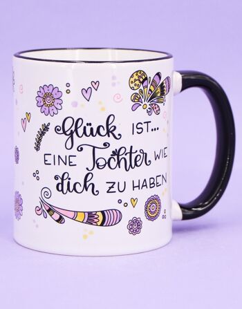 Mug "Le bonheur est... fille" 1