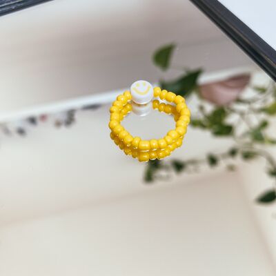 Pearl ring yellow SMILEY yellow