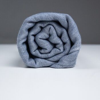 FOULARD JACQUARD BLEU EN COTON BIOLOGIQUE 2