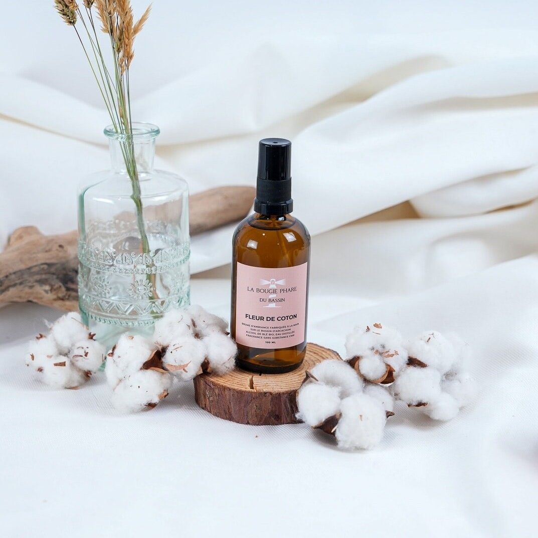 Baumwollblumen-Raumnebel