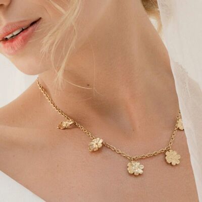 Daisya necklace - flower tassels