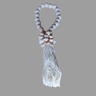 Hanger Kauri shell shells beads