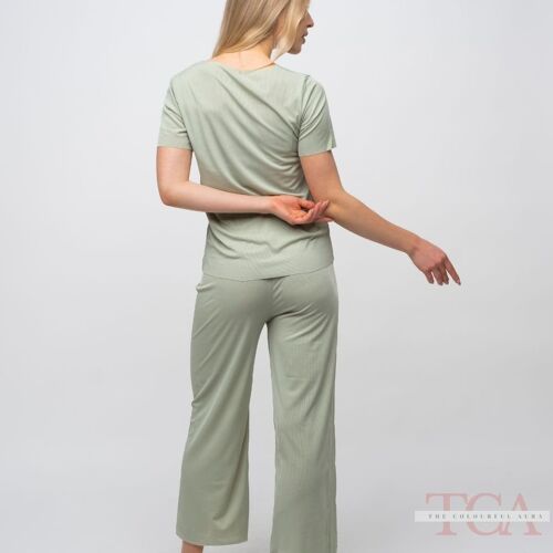 Green Plain Soft Cotton Half Sleeve Night Suit Women's Silk Sleepwear Pyjama Set