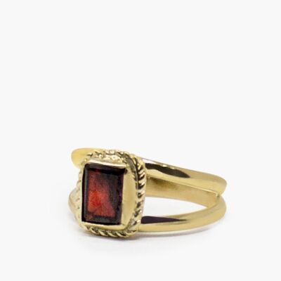 Luccichio Gold Vermeil Garnet Stacking Ring