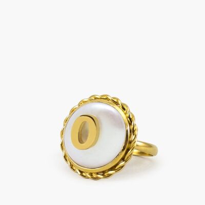 Anello con perla O iniziale placcato oro Moonglow