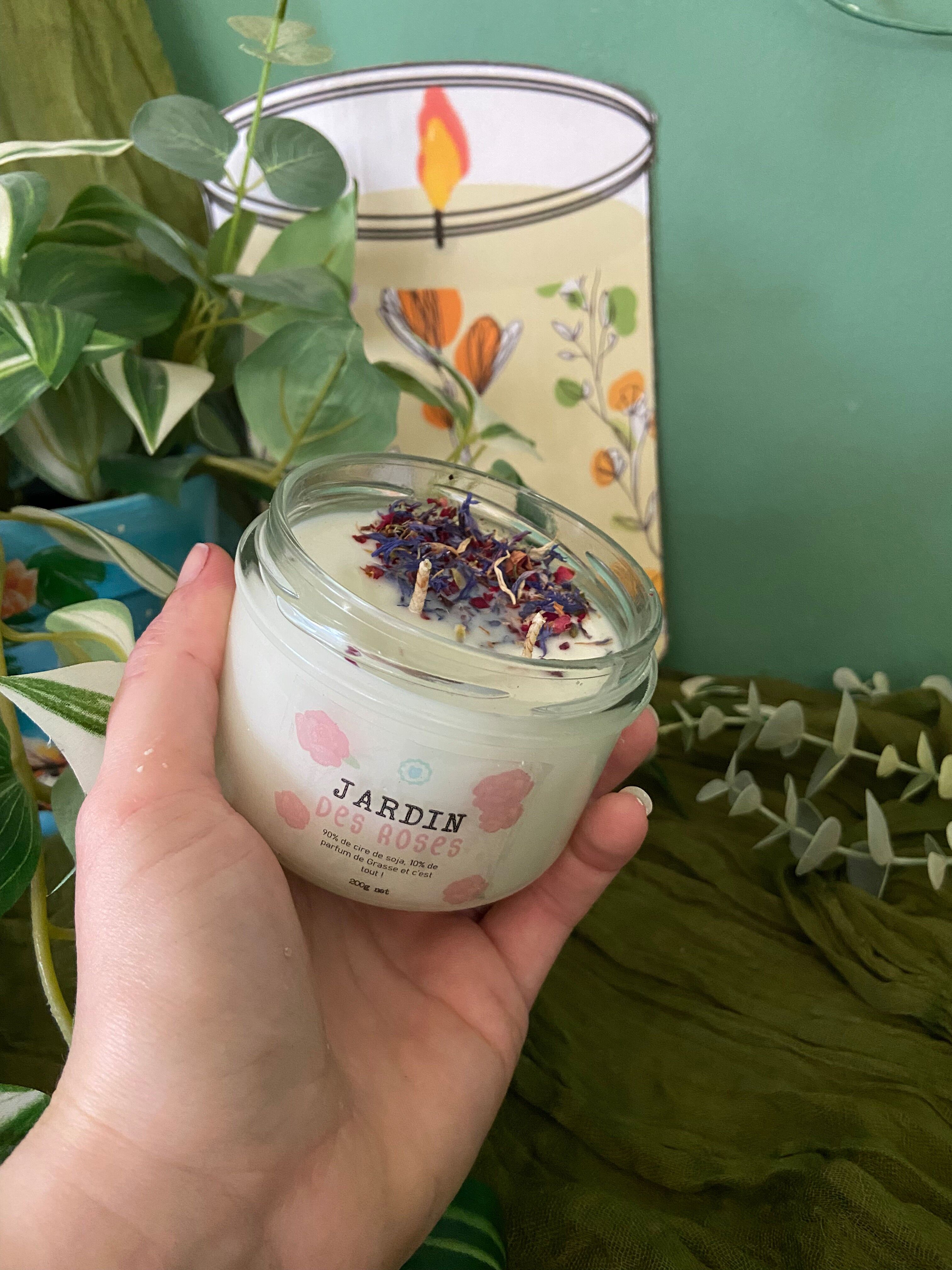 Rose candle in soy wax & flower petals - 80g, 200g or 375g