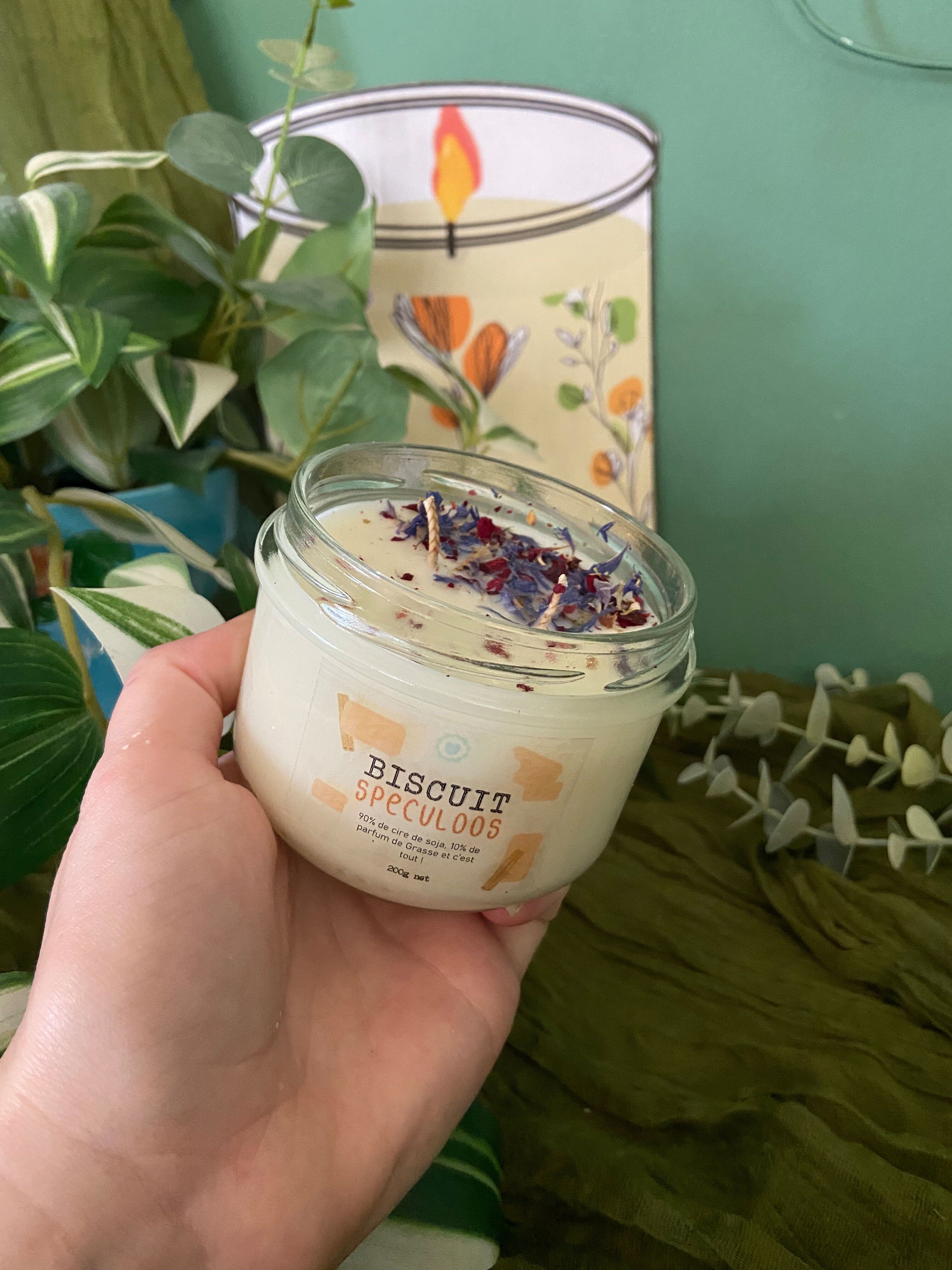 Speculoos candle in soy wax & flower petals - 80g, 200g or 375g