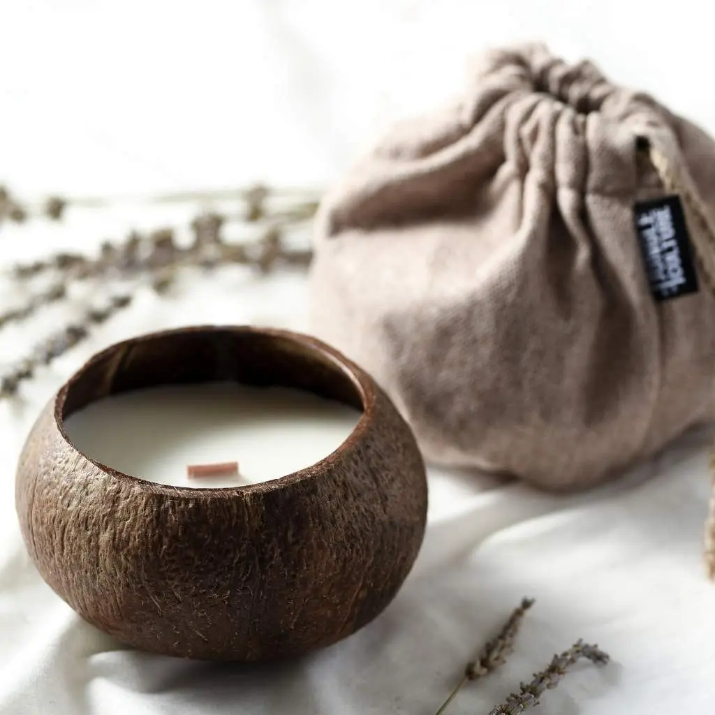 Buy wholesale Coconut Shell Candle w/ Gift Bag (Multiple Scents