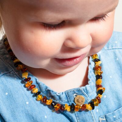 Collana da dentizione in ambra con chip multicolori