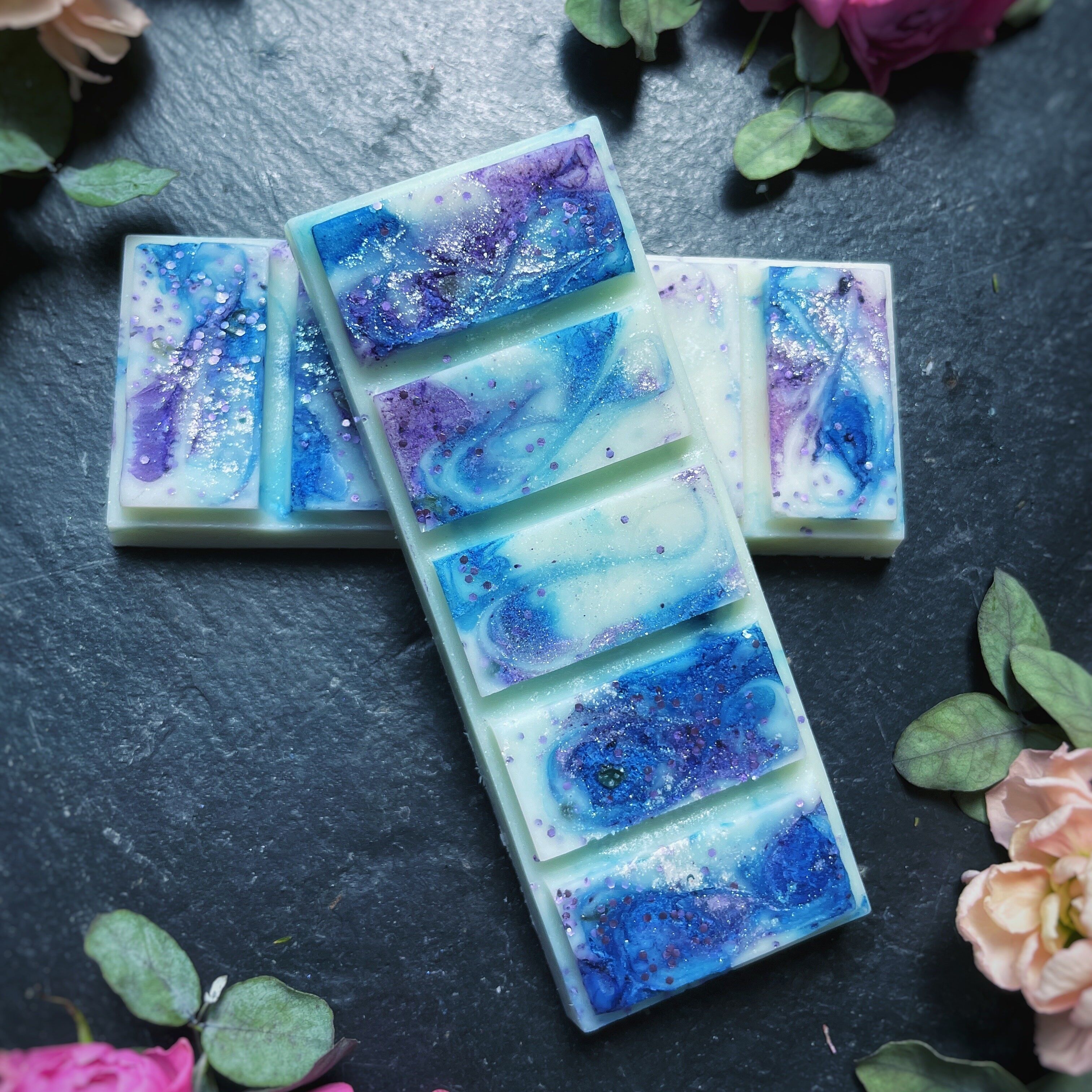 Tablet A Midsummer Night's Dream - Orange Blossom, Bergamot, Ho Wood and Orange, Kunzite