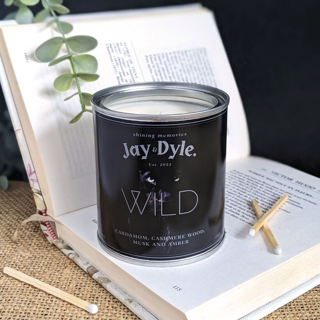 Handgefertigte Kerze – Moschus, Amber, Kardamom, Kaschmirholz – 50 Stunden