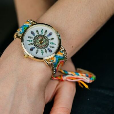 Reloj de pulsera trenzado de yute con esfera de mandala boho para mujer