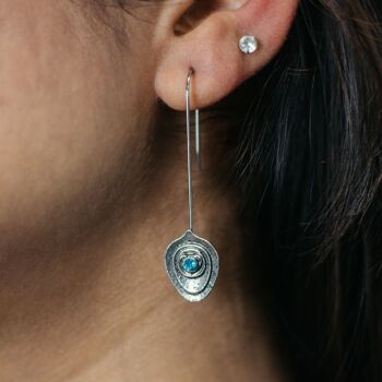 Boucle d'oreille à crochet hippie ovale en forme de coquille en métal multicouche rétro longue 1