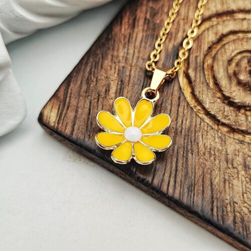 Colourful Yellow Indie Boho Daisy Floral Sunflower Charms Summer Necklace