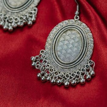 Boucles d'oreilles pendantes ovales en argent victorien miroir oxydé Boho Ghungroo Drop Ethnic 4