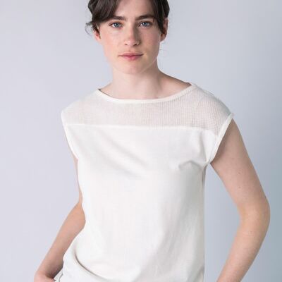 Tara t-shirt made from organic cotton