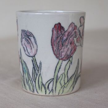 Tasse en céramique peinte à la main "Tulipes" 5