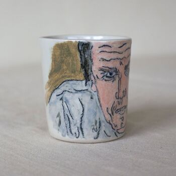 Petite tasse en céramique peinte à la main "Visage" 2