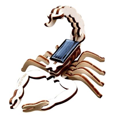 Natürlicher solarbetriebener Skorpion aus Holz