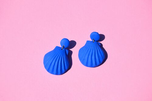 Royal Blue Clam Shell Drop Earrings