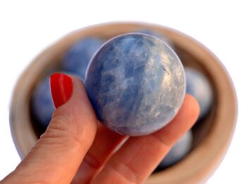 Sphère de cristal de calcite bleue (40 mm - 60 mm) 5