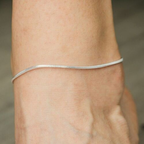 Pure Silver Slim Minimalistic Snake Chain Indie Boho Silver Indian Payal Anklet