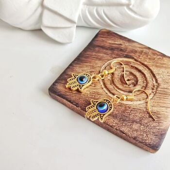 Hamsa Protection Evil Eye Fatima Hand Charm Boucles d'oreilles pendantes faites à la main 6