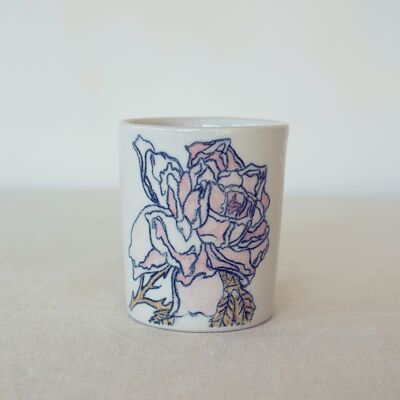 Handbemalte Keramiktasse „Rose“