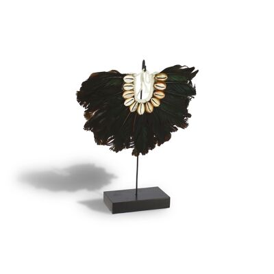 NECKLACE IN BLACK FEATHERS AND SHELLS ON BLACK METAL BASE HT 32CM MAI